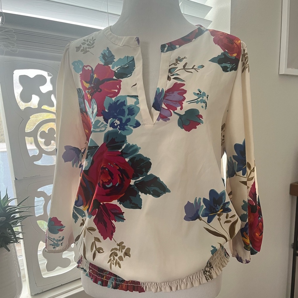 Pleione Cream Floral  Top with Multicolor Blooms